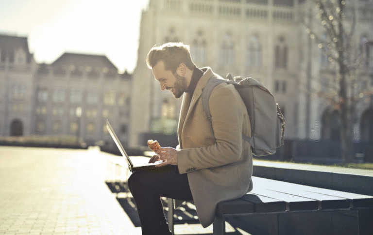 Decluttering for Digital Nomads